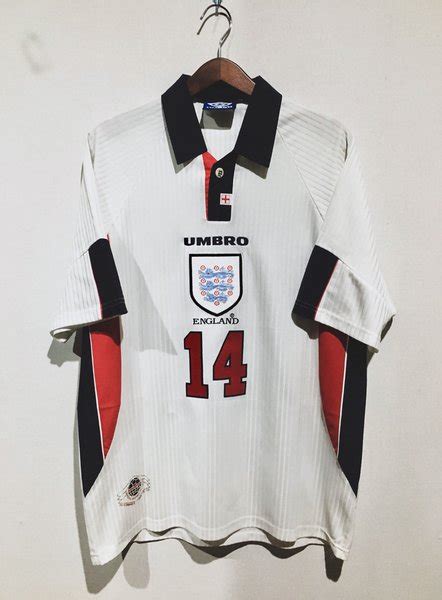 Jersey Inggris 1998, Kenang Momen Sepakbola Terbaik dengan Koleksi Terbaru